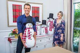 How To Upcycled Pumpkin Snowman Home Family Hallmark Channel Home And Family Crafts Pumpkin Snowmen Home And Family Hallmark