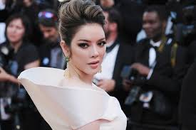 Lý nhã kỳ tên thật là trần thị thanh nhàn, sinh ngày 19 tháng 7, 1982 tại vũng tàu. Ly Nha Ká»³ Chia Tay Báº¡n Trai Sau 9 NÄƒm Háº¹n Ho Ä'ai Phat Thanh Va Truyá»n Hinh Nghá»‡ An