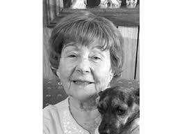 Jeanette Marlow's Instagram, Twitter & Facebook