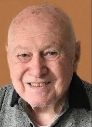 Robert Champlain's Instagram, Twitter & Facebook