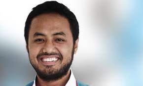 We hope and request state parti amanah negara chairman datuk asmuni awi and state pkr chairman farhash wafa salvador rizal mubarak to give away the seats, allowing us to contest and win back. Malaysiakini Anwar S Aide It Looks Like Azmin