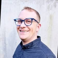 Jay Grady's Instagram, Twitter & Facebook