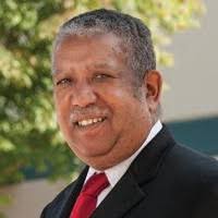 10+ "Phil Dvm" profiles