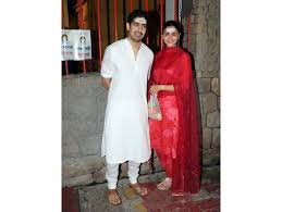 Ayan Mukerji Height He Is An Indian Film Director And Writer Copozor Mukerji made his directorial debut at the age of 26 with the. ayan mukerji height he is an indian