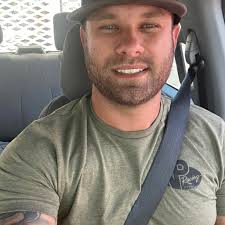 You never know what you're going to see in Port O'Connor! Thanks  @thomasdunnamiv for sharing your video with us!