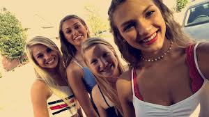 Ella Klusman (@ella_klusman)