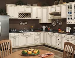 3 types of white kitchen cabinets