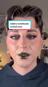 Risposta a @Michela Orlandi 🦄 IO SCIOCCATO! #metalliclips #duochromelips  #makeuptrend #lips #multichromeeyeshadow