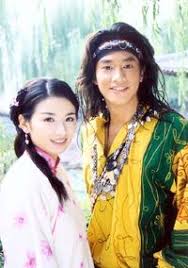 Two warriors in pursuit of a stolen sword and a notorious fugitive are led to an impetuous, physically skilled, adolescent nobleman's daughter, who is at a crossroads in her life. Crouching Tiger Hidden Dragon Dramawiki