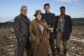 10 saisons / 36 épisodes. Une Saison 10 Pour Les Enquetes De Vera La Serie Avec Brenda Blethyn Revient En 2020 Sur Itv Critictoo Series Tv