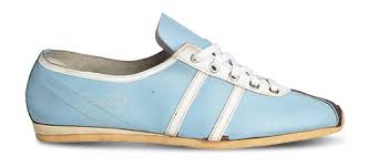 10 all shoe brands logos ranked in order of popularity and relevancy. Patrick
