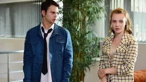 En güzel, en selametli, en doğru anlamına gelen ismi eslem, anne babasının tarafından verildi. 4n1k Be A Cloud The Pain Goes Away Tv Episode 2018 Photo Gallery Imdb