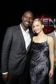 Le combat de l'immortel qui sort mercredi sur nos écrans, racontent le voyage dans le concernant omar sy, on devrait en découvrir un peu plus sur son personnage tout au long du plan promo d'un film dont la sortie n'est prévue que le. Bild Zu Omar Sy X Men Zukunft Ist Vergangenheit Vignette Magazine Omar Sy Filmstarts De
