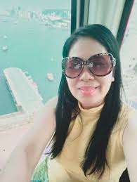 Pigeons are considered as a symbol of peace ,love and harmony! They are  very calm type of birds and friendly!..#pigeons #doves