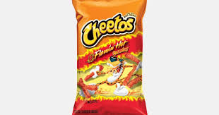 Кукурузные снеки cheetos сыр и ветчина. The Flamin Hot Cheetos Movie Actually Sounds Pretty Good