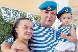 В своё время его предков сослали в среднюю азию. Zhena Dmitriya Bykovskogo Romashova Lichnaya Zhizn Foto Zheny Akterov Rezhisserov Ego Zhena Zheny Znamenitostej