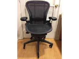 Herman Miller Classic Aeron Chair In Superb Used Condition Aeron Chairs Chair Home Office Furniture