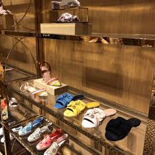 Tory burch robinson leather wallet on a chain. Tory Burch 13 Photos 51 Reviews Women S Clothing 45 Oak St Chicago Il Phone Number Yelp