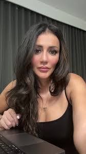 Hope Acker's Instagram, Twitter & Facebook