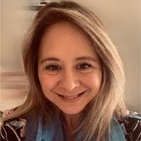 Sarah Pouncey's Instagram, Twitter & Facebook