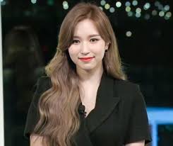 Mina protocol is a lightweight, succinct blockchain implementation. Twice Mina Goes Viral With Korean Netizens Can You Guess Why Kpopstarz