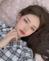 بچکۆلەکەی پارک جیمین in 2021 pretty korean girls ulzzang girl brows natural