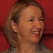 Lucia Wolf's Instagram, Twitter & Facebook