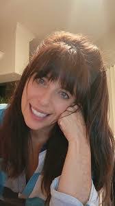 Alicia Scully's Instagram, Twitter & Facebook