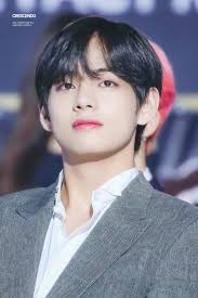 Pin By Rm Bts On Bᴀnɢtᴀn Taehyung Bts V Black Hair Bts Taehyung
