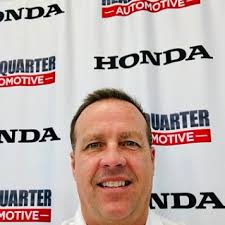 Headquarter Honda Staff