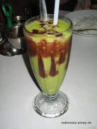Drink Jus Alpukat Avocado Juice With Chocolate Alpukat Makanan Dan Minuman Makanan