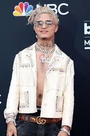 Lil wayne, born on 27th september 1982 in united states is divorced and is famous for his carrier as his parents got divorced when lil wayne was only 2 years old. Lil Pump Net Worth 2020 Age Height Weight Girlfriend Dating Bio Wiki Lil Pump Pumps Lil
