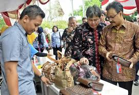 Koperasi Membantu Masyarakat Ekonomi Golongan Lemah