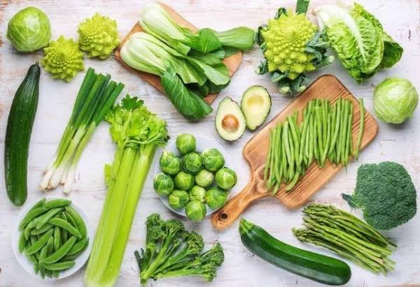 3 lợi ích của rau họ cải - Viam Clinic
