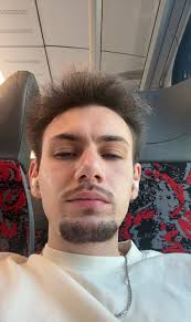 Hello, I'm Emil from Azerbaijan. I just moved to the Netherlands. My  boyfriend and I are looking for a studio and a room to rent in Arnhem. Can  anyone help me?