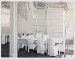 Inside Martin Margiela S All White Maison Office Interior Design Martin Margiela Maison Martin Margiela
