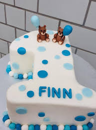 Der erste geburtstag deines babys steht bevor und das muss natürlich gebührend gefeiert werden. Eine Torte Fur Finn S 1 Geburtstag Miss Cupcake Berlin Facebook