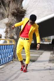 Black And Yellow Pants Mens With Red Shirt Yellow Blazer And Red Shoes Mens Outfits Yellow Pants Outfit Yellow Blazer