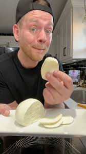 Homemade Mozzarella Cheese (w/rennet)