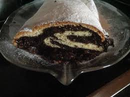 Mohnstollen Schlesische Art Ein Sehr Schones Rezept Aus Der Kategorie Winter Bewertungen 33 Durchschnitt O 4 6 Mohnstollen Lebensmittel Essen Rezeptideen