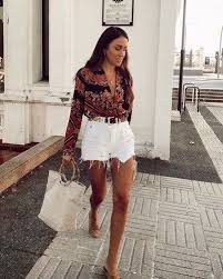 2019 Women 39 S Shorts Models And Combinations Charming Woman Fashion Summer Fashion Summer Outfits