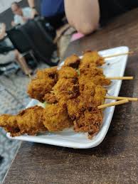 Penang, malaysia is an excitingly diverse city, crammed with the juxtaposition as i said, it's super famous so you can find it lurking on pretty much any street in penang. Luk Yea Yan Penang Restaurant Happycow