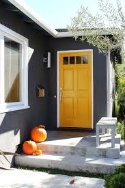 A strong, bold color for your front door can take center stage without upstaging the exterior color palette. 26 Bold Front Door Ideas In Vivid Colors Decor10 Blog