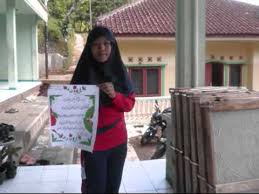 17 contoh kaligrafi surat al ikhlas terbaik merupakan gambar yang siap kami sajikan untuk kamu semua yang sedang mencari 17. Kaligrafi Arab Islami Kaligrafi Surat Al Kafirun Untuk Anak Sd