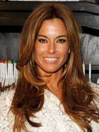 60 Looks With Caramel Highlights On Brown And Dark Brown Hair Karamell Braune Haare Haare Balayage Karamell Haarfarbe