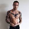 Ich hätte auch gerne ein tattoo am oberarm weiß aber noch kein motiv. 1