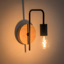 Applique En Metal Noir Maisons Du Monde Decoration Interieure Entree Applique Murale Chambre Luminaire