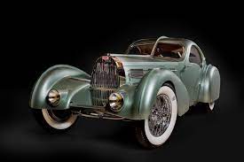 The Shape Of Speed Brings Streamlined Classics To Portland Carscoops Bugatti Portland Museum Through The Looking Glass