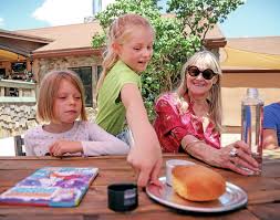 Beer Creek Brewing Serves Up Suds Slices And Sunsets Off N M 14 Taste The Santa Fe Dining Scene Santafenewmexican Com
