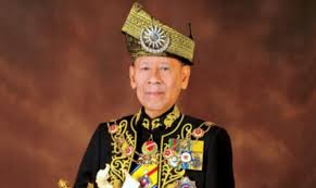 Seorang lagi individu bergelar datuk seri akan dipanggil suruhanjaya pencegahan rasuah malaysia (sprm) bagi membantu siasatan kes pengubahan wang haram. Datuk Seri Pukul Rela Tindakan Memalukan